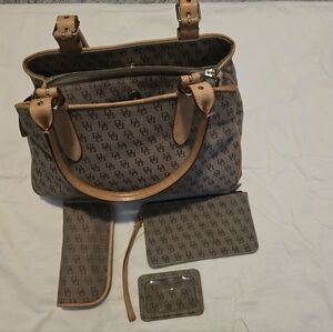 Dooney & Bourke handbag-satchel with accessories